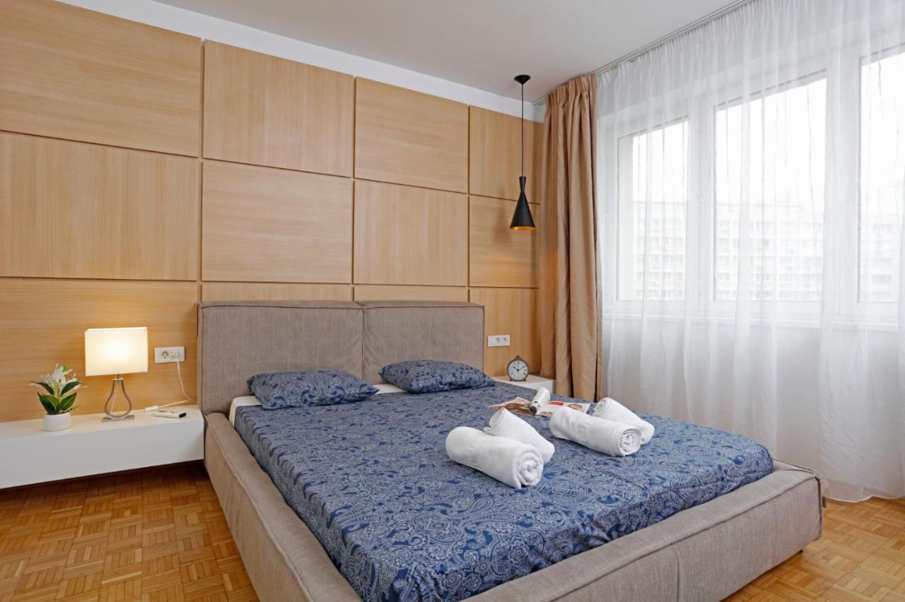Lovely 2 Bedroom Apartment Near Old Town 布加勒斯特 外观 照片