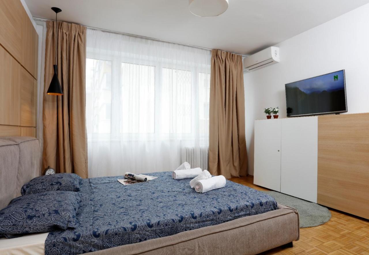 Lovely 2 Bedroom Apartment Near Old Town 布加勒斯特 外观 照片