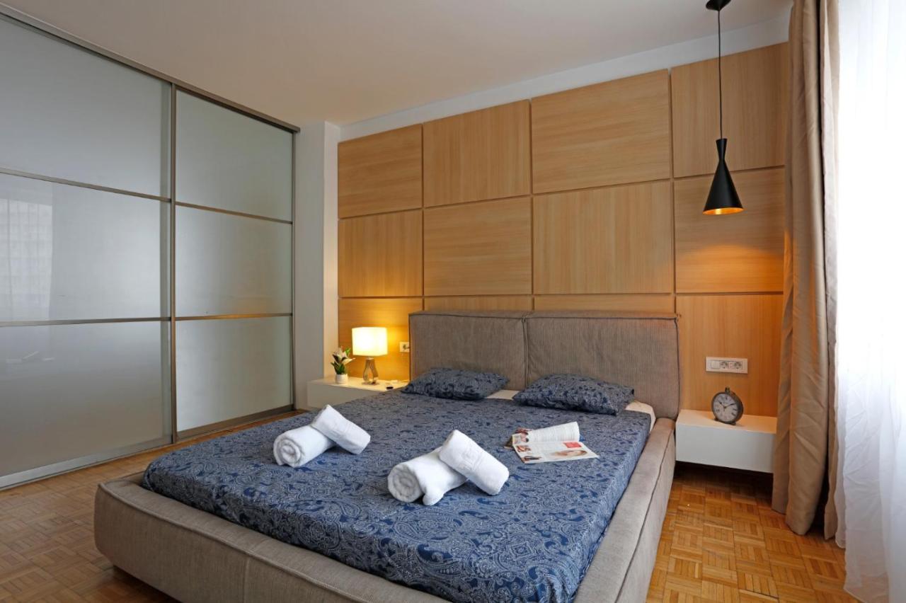 Lovely 2 Bedroom Apartment Near Old Town 布加勒斯特 外观 照片