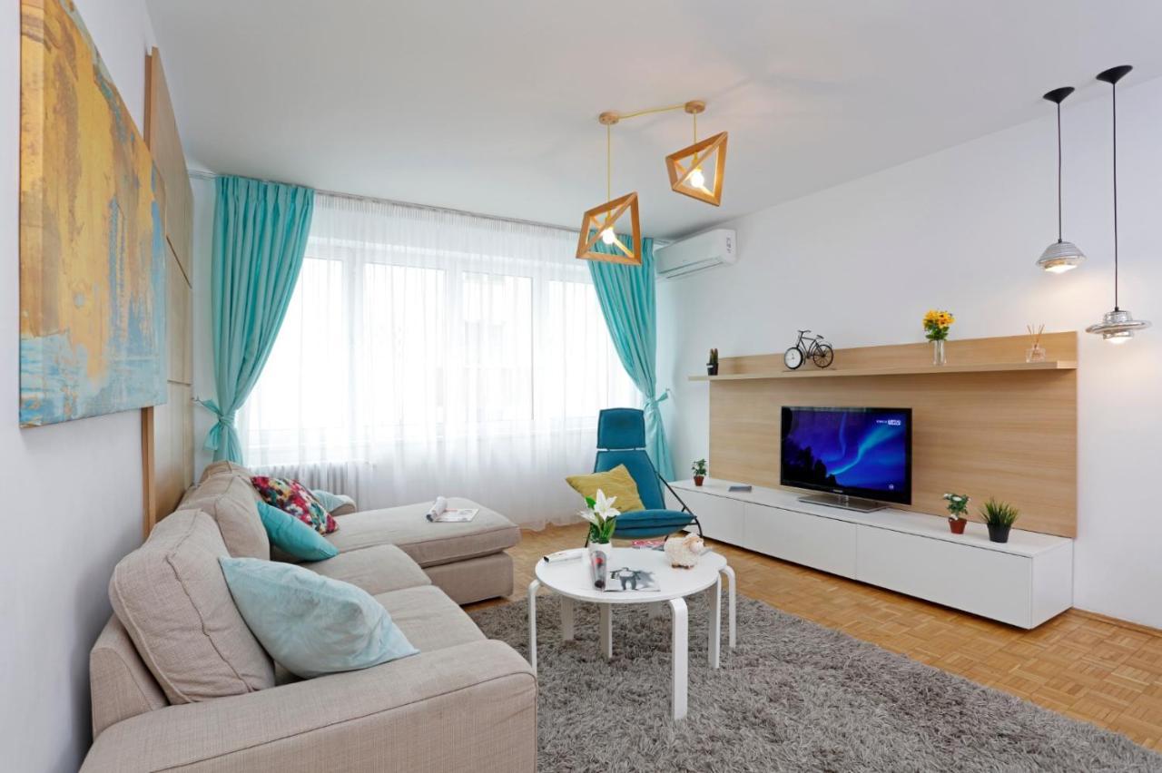 Lovely 2 Bedroom Apartment Near Old Town 布加勒斯特 外观 照片