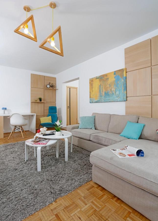 Lovely 2 Bedroom Apartment Near Old Town 布加勒斯特 外观 照片